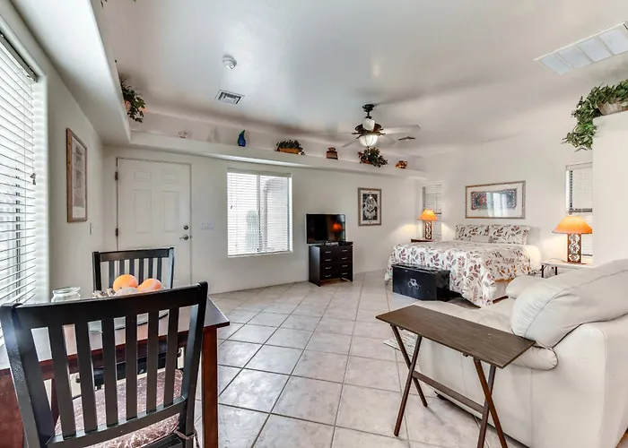 4 Mi To San Tan Mtn Trails: Arizona Studio! *