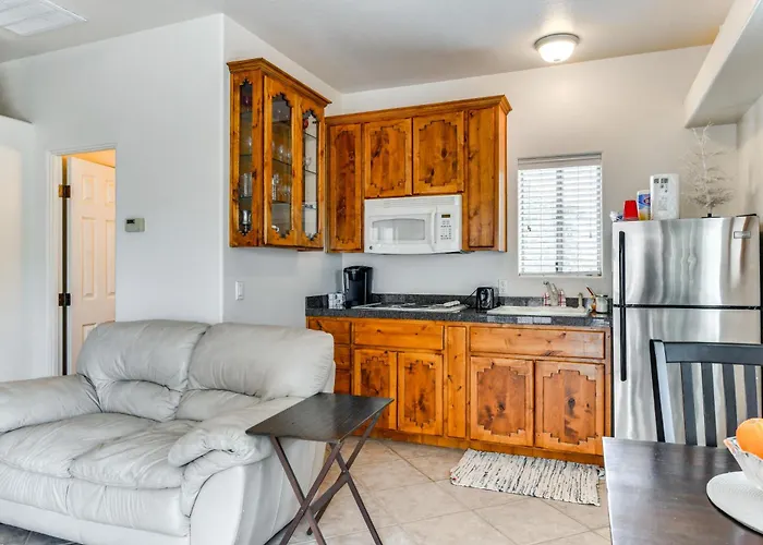 4 Mi To San Tan Mtn Trails: Arizona Studio! *