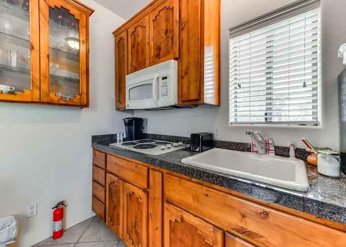 4 Mi To San Tan Mtn Trails: Arizona Studio! *